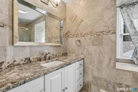 5 Starr Lane Bethel CT 06801