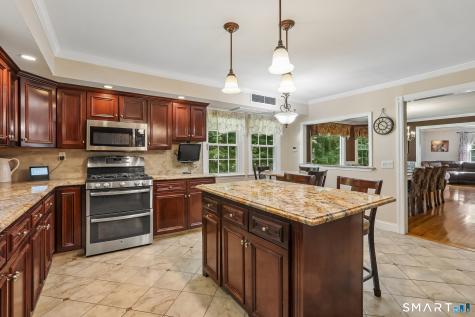 5 Starr Lane Bethel CT 06801