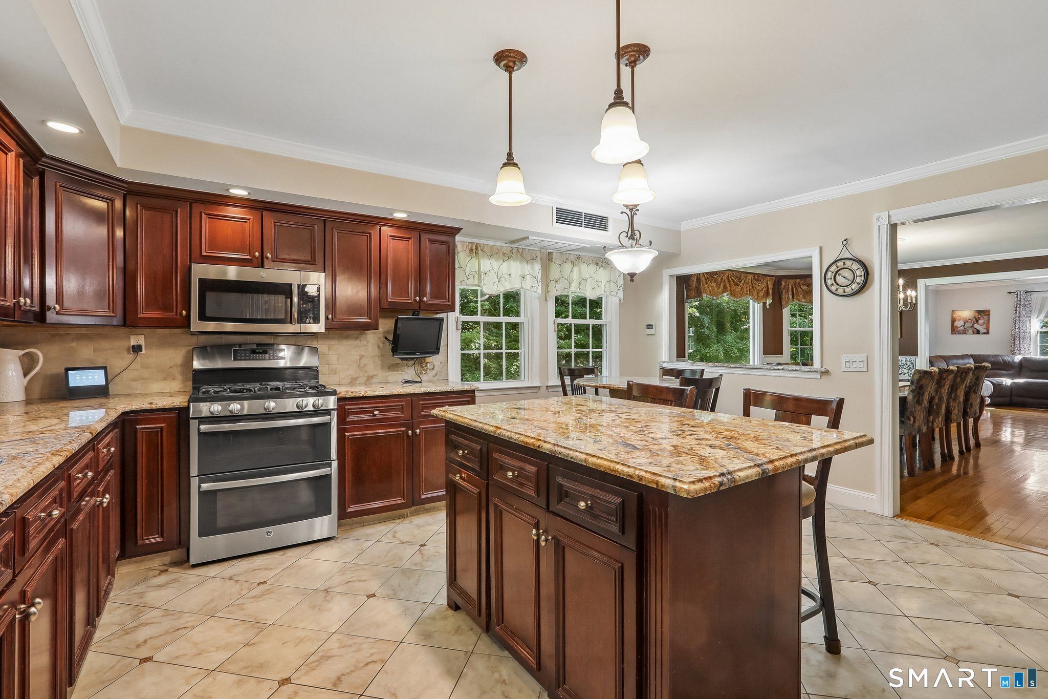 5 Starr Lane Bethel CT 06801