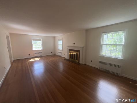 90 Knollwood Road North Haven CT 06473