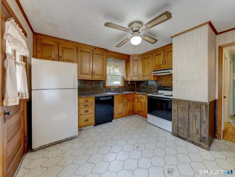 61 Berkley Avenue Southington CT 06489
