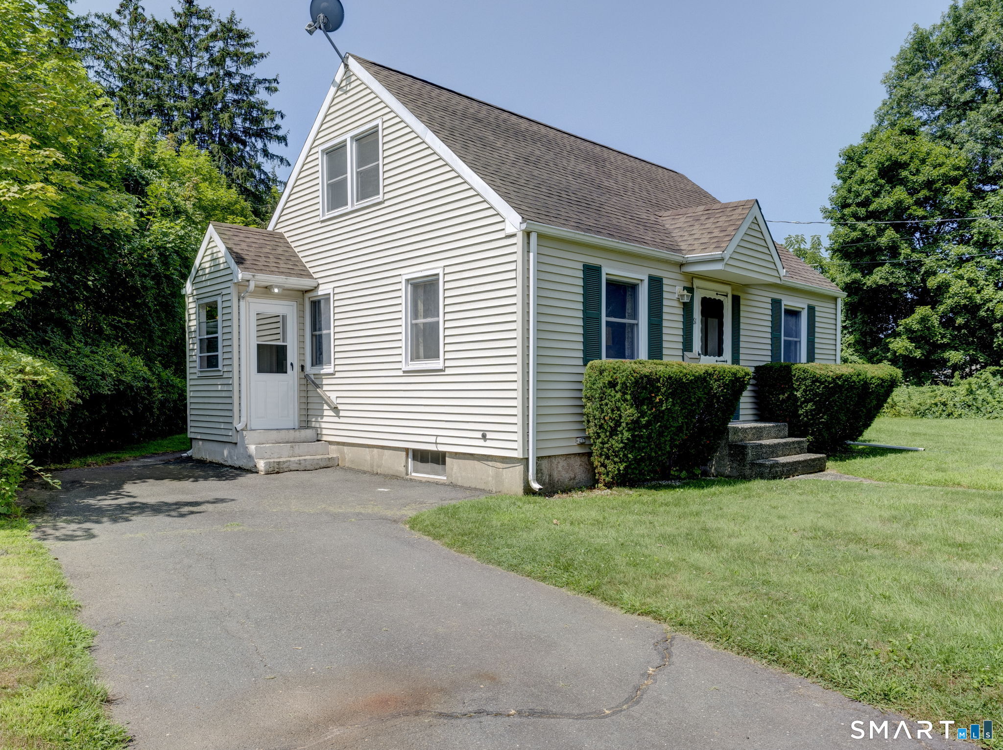 61 Berkley Avenue Southington CT 06489