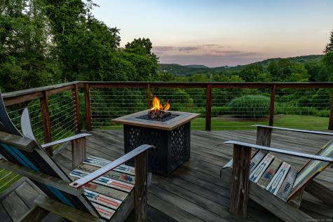 1 Cloverleaf Farm South Sherman CT 06784