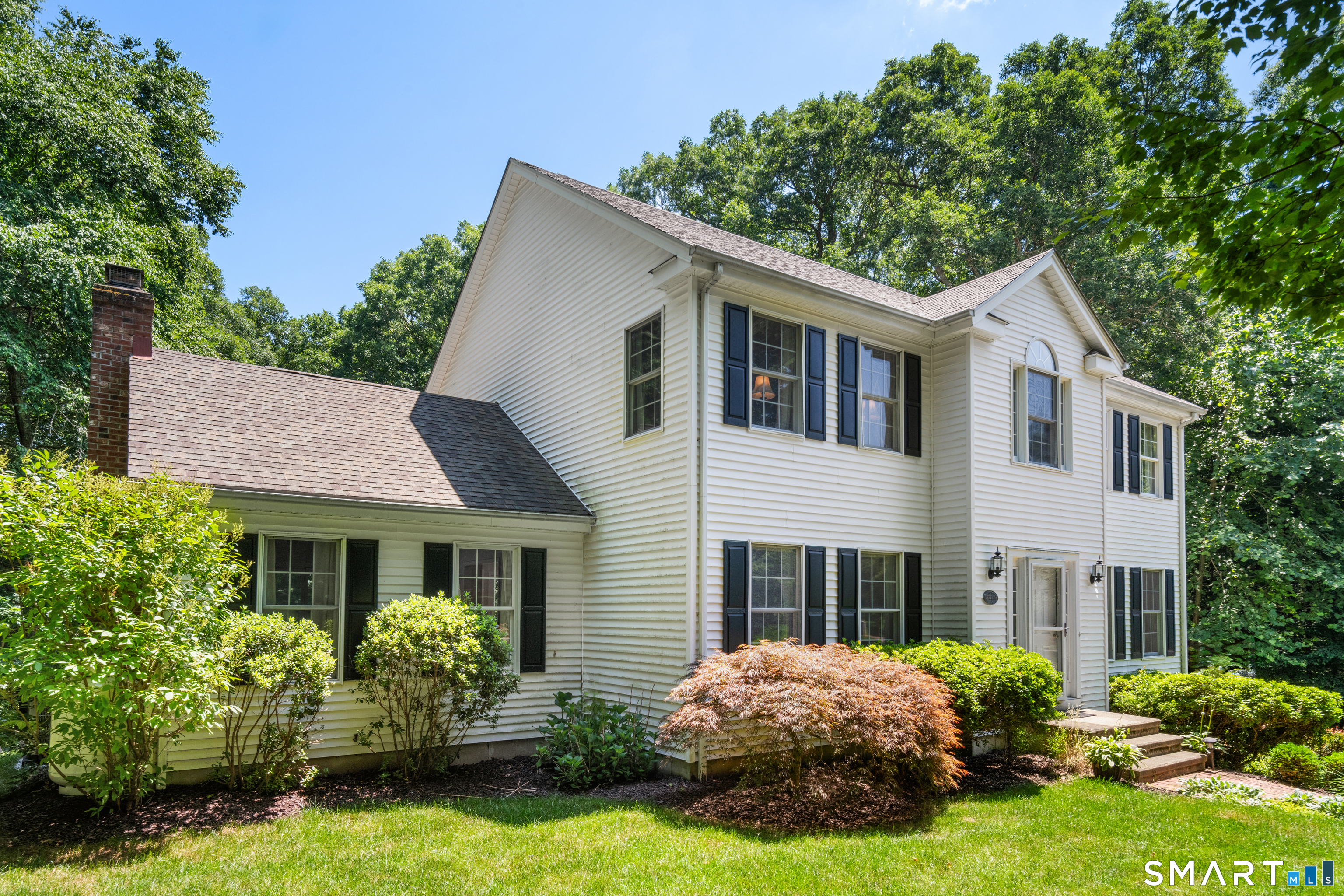 15 Rose Lane Newtown CT 06482