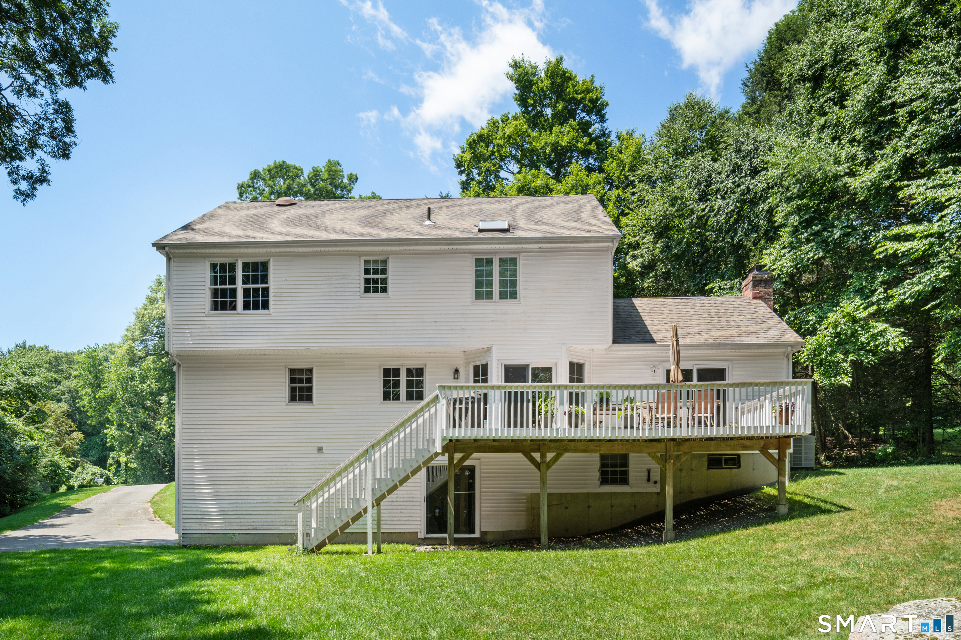 15 Rose Lane Newtown CT 06482