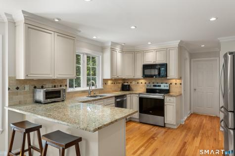 15 Rose Lane Newtown CT 06482