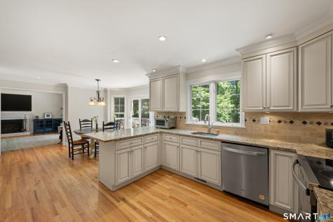 15 Rose Lane Newtown CT 06482