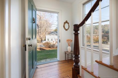 77 Main Street Canaan CT 06031