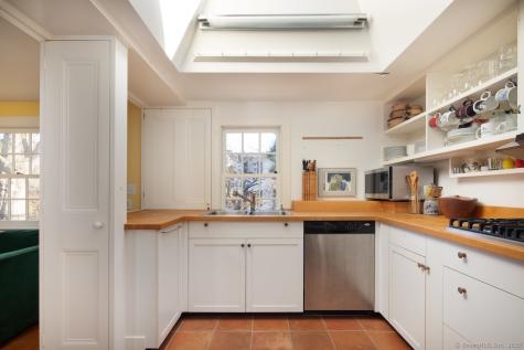 77 Main Street Canaan CT 06031