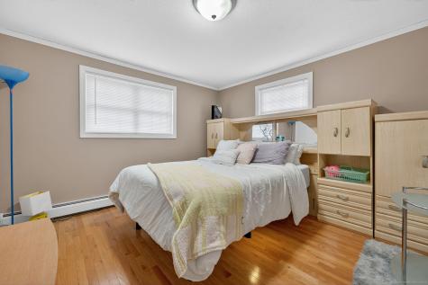 103 Sparrowbush Road East Hartford CT 06108