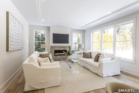 10 Wakenor Road Westport CT 06880