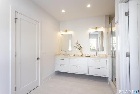 10 Wakenor Road Westport CT 06880