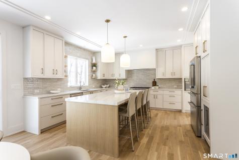 10 Wakenor Road Westport CT 06880