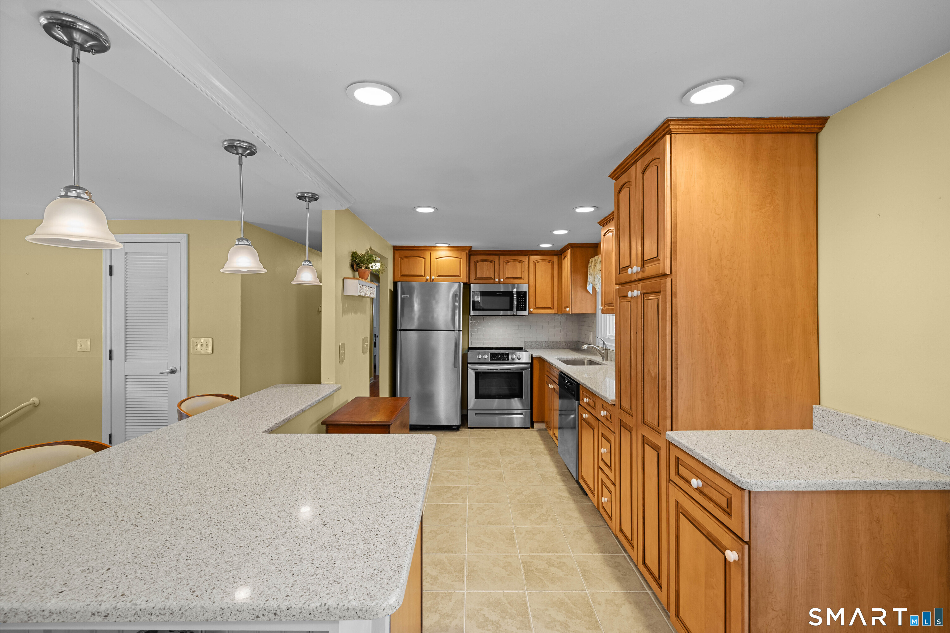 10 Marion Drive East Lyme CT 06333