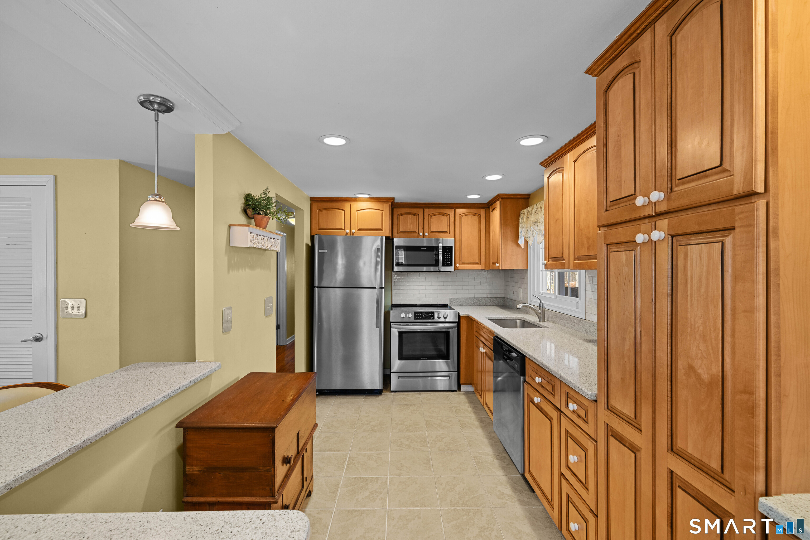 10 Marion Drive East Lyme CT 06333