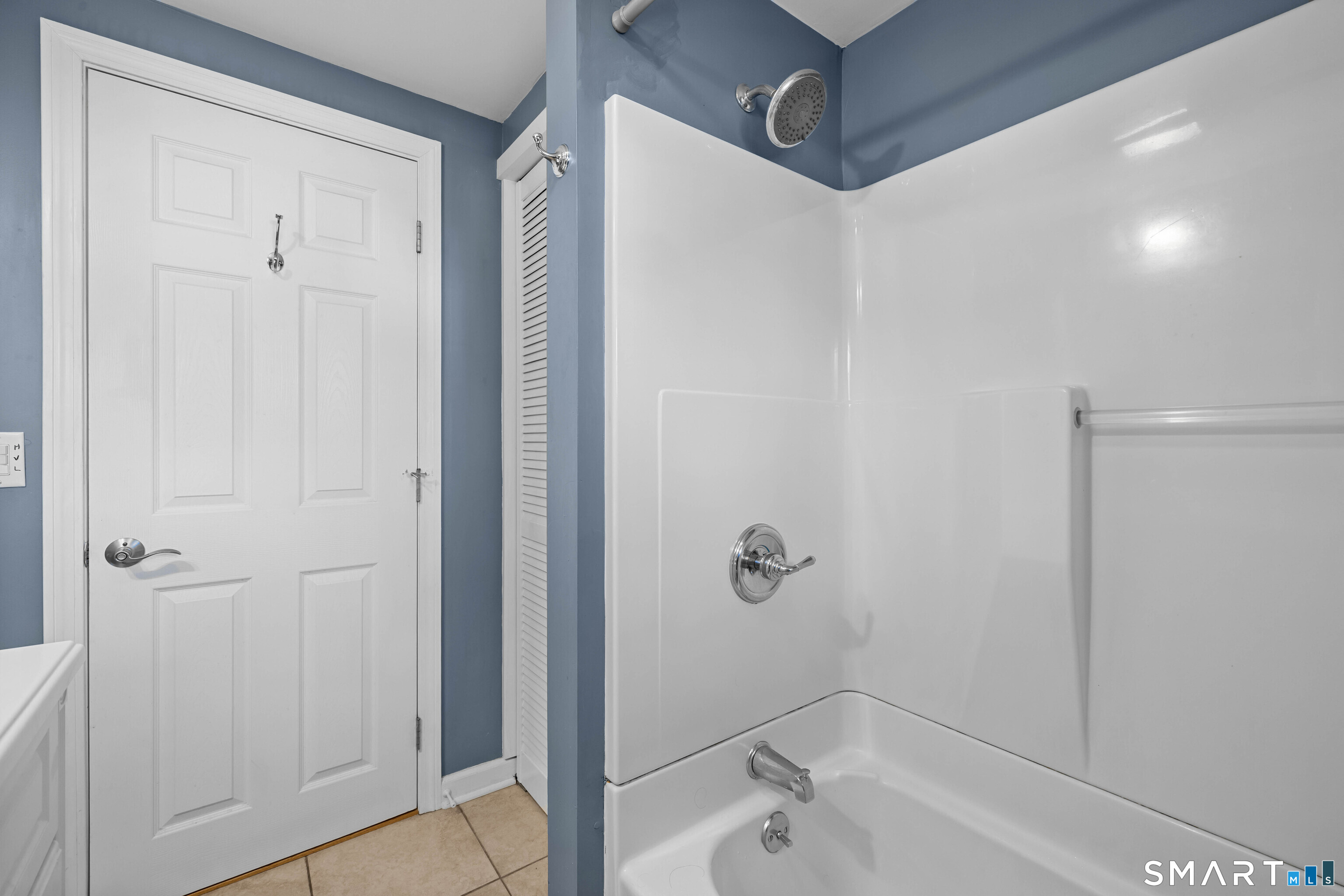 10 Marion Drive East Lyme CT 06333