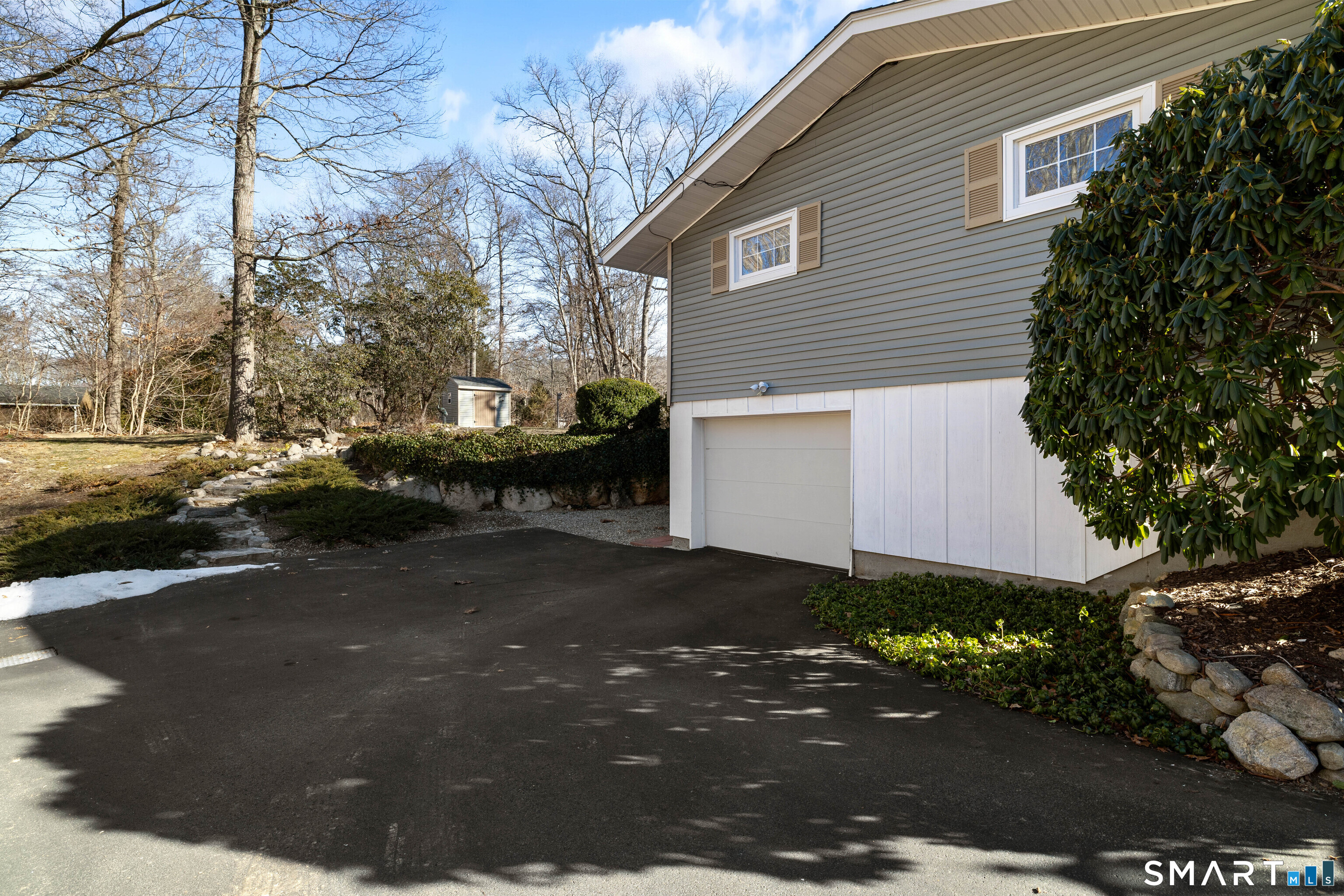 10 Marion Drive East Lyme CT 06333