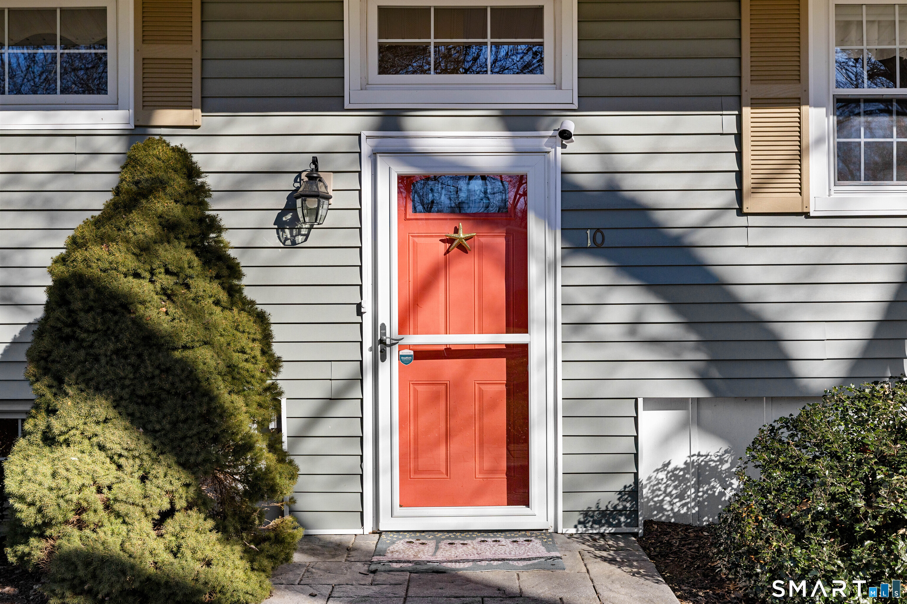 10 Marion Drive East Lyme CT 06333