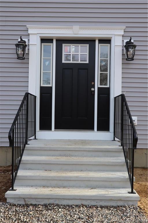 50 Lovers Lane East Lyme CT 06333
