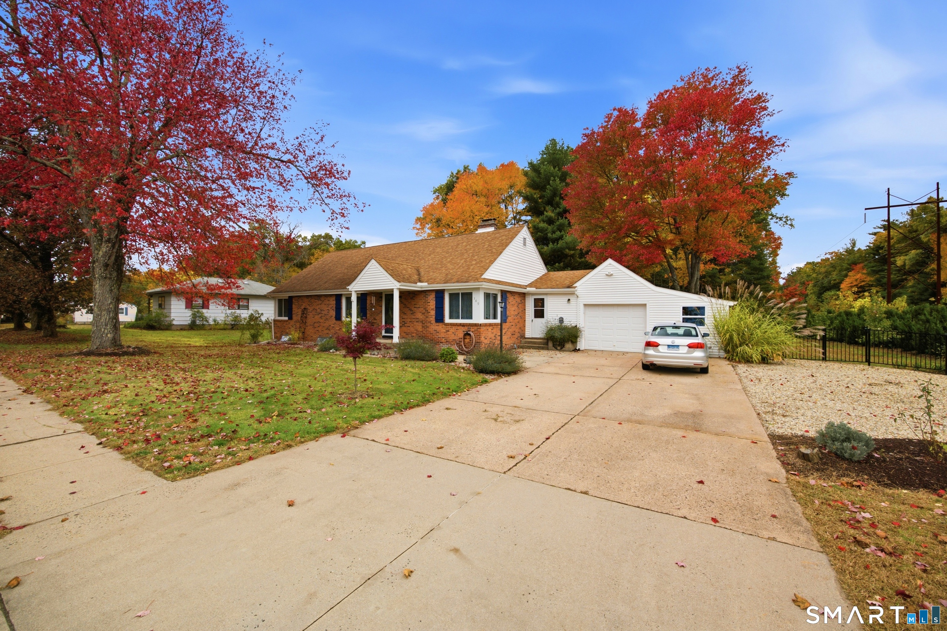 309 Brainard Road Enfield CT 06082