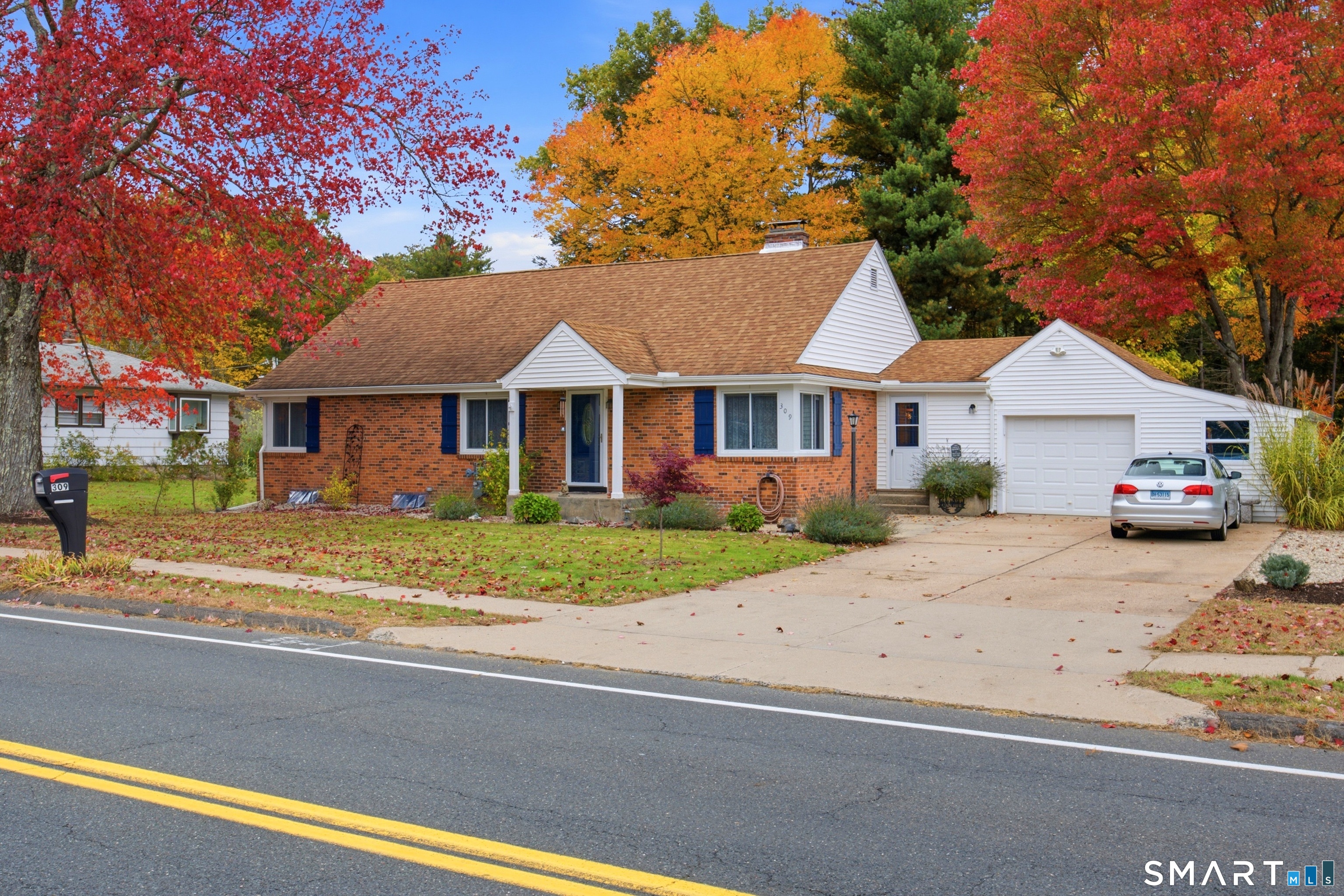 309 Brainard Road Enfield CT 06082