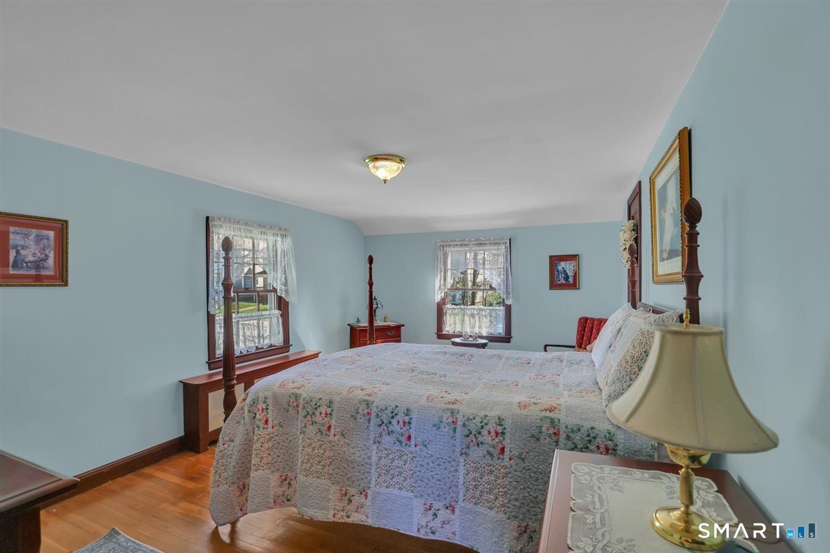 215 Oak Street Manchester CT 06040