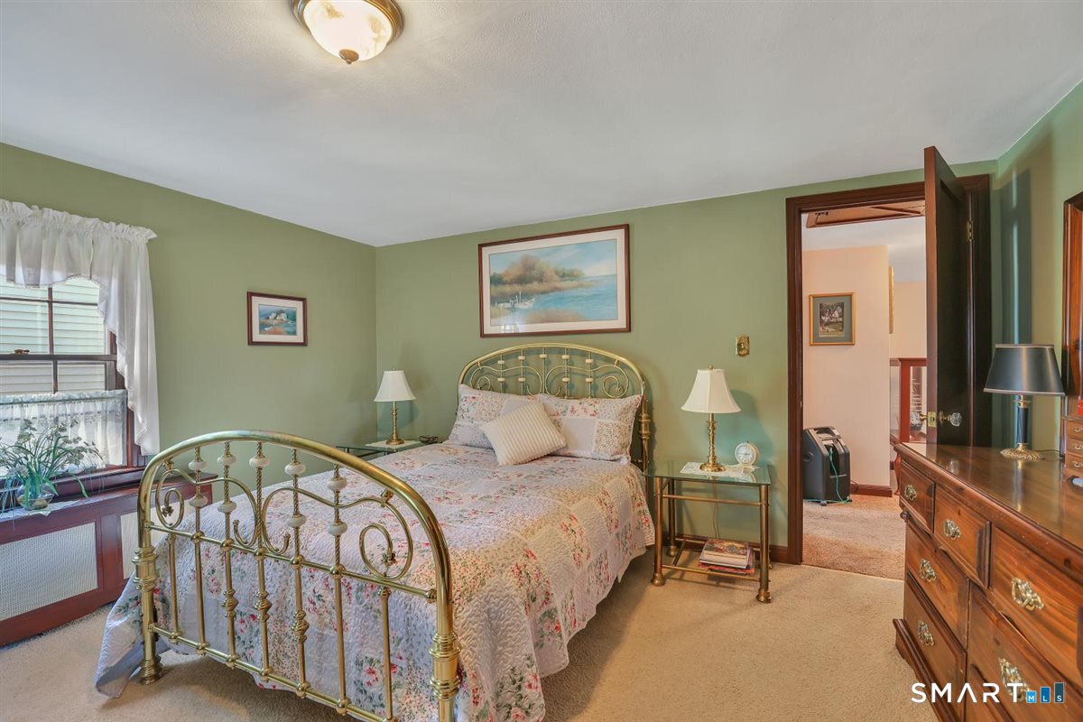 215 Oak Street Manchester CT 06040