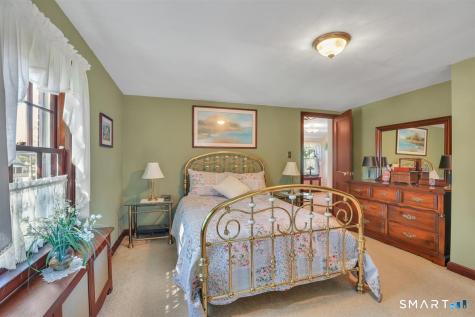 215 Oak Street Manchester CT 06040