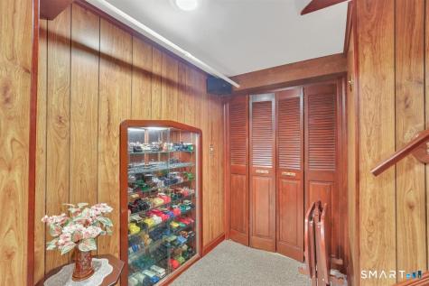 215 Oak Street Manchester CT 06040
