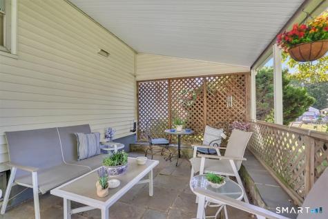 215 Oak Street Manchester CT 06040