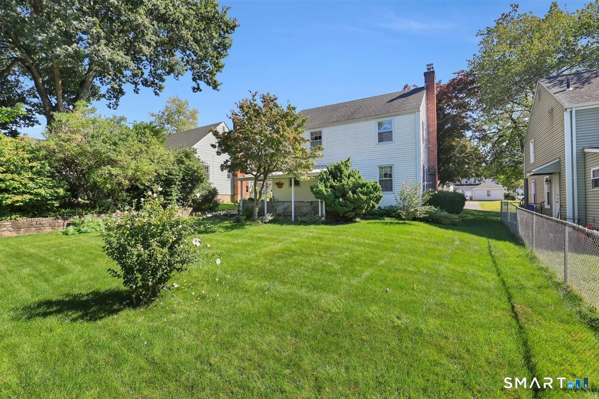 215 Oak Street Manchester CT 06040