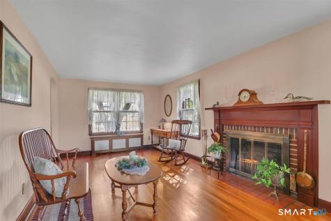 215 Oak Street Manchester CT 06040