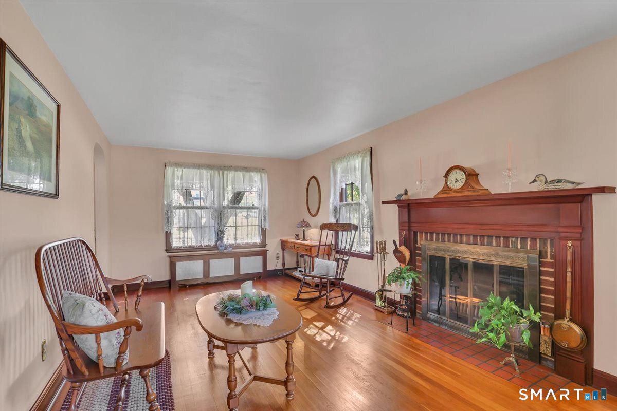 215 Oak Street Manchester CT 06040