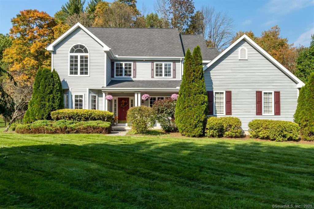 6 Thornwood Lane Avon CT 06001