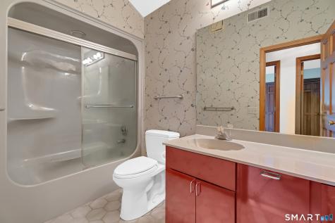 20 Jeffrey Lane Berlin CT 06037