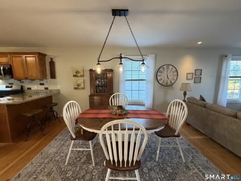 32 Autumn Lane Middletown CT 06457