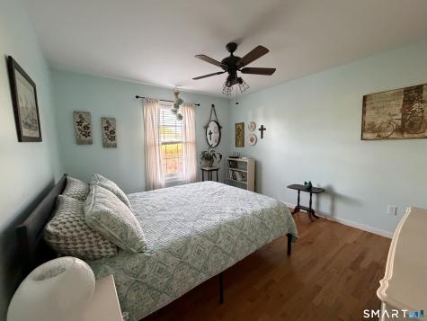 32 Autumn Lane Middletown CT 06457