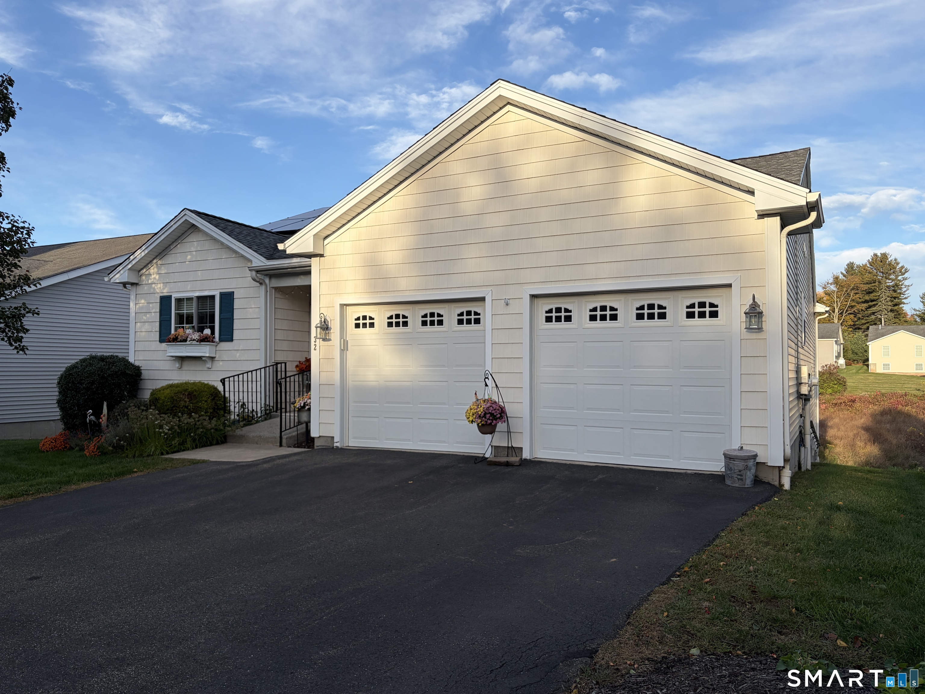 32 Autumn Lane Middletown CT 06457