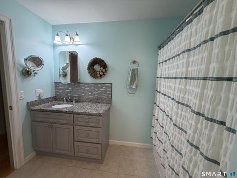 32 Autumn Lane Middletown CT 06457