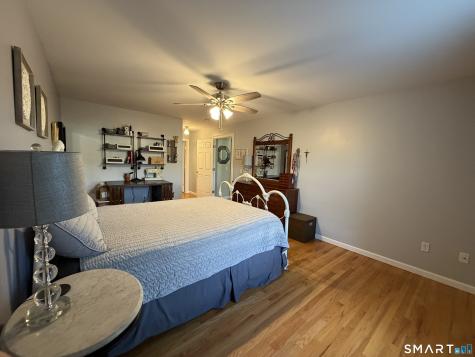 32 Autumn Lane Middletown CT 06457