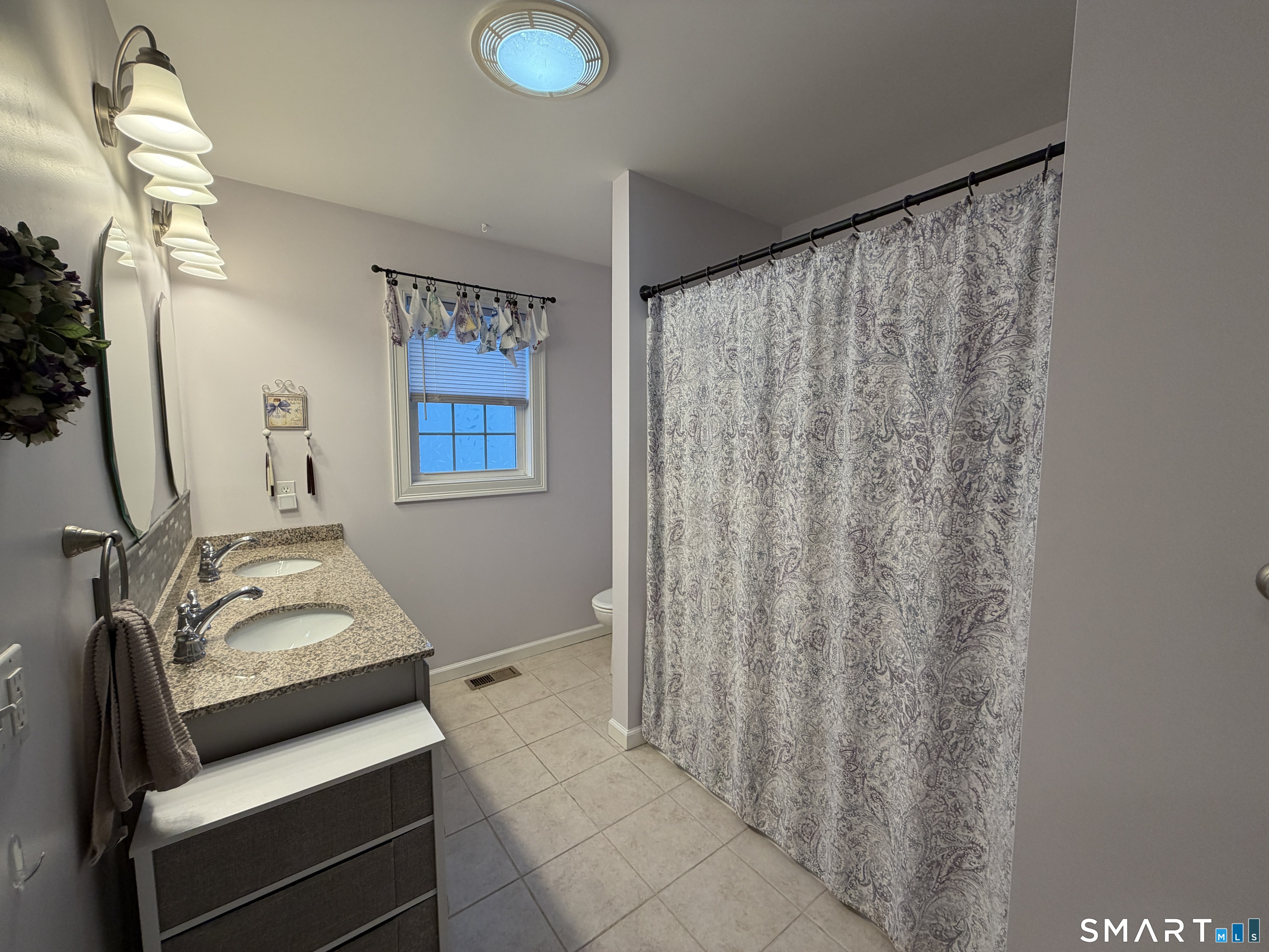 32 Autumn Lane Middletown CT 06457