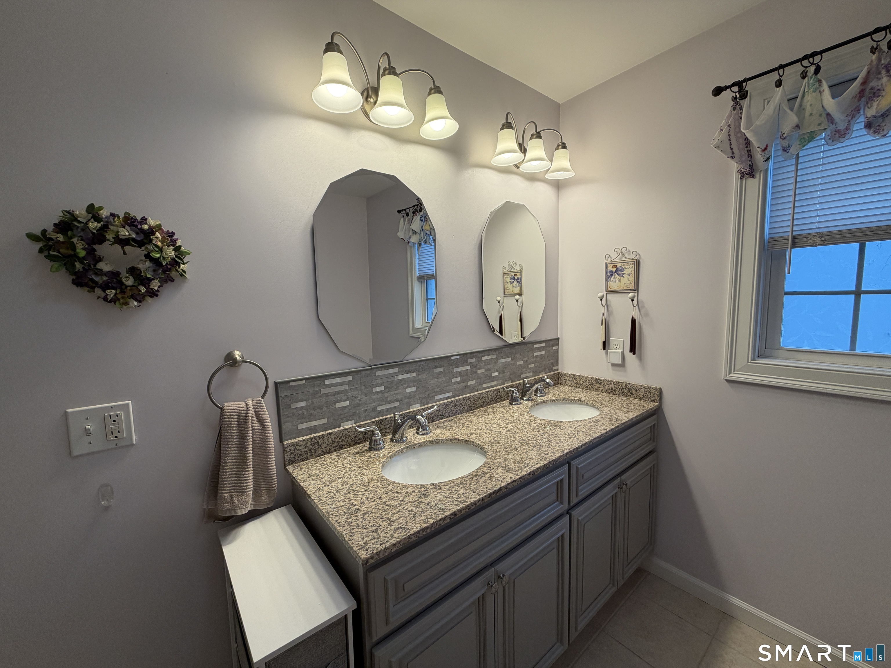 32 Autumn Lane Middletown CT 06457