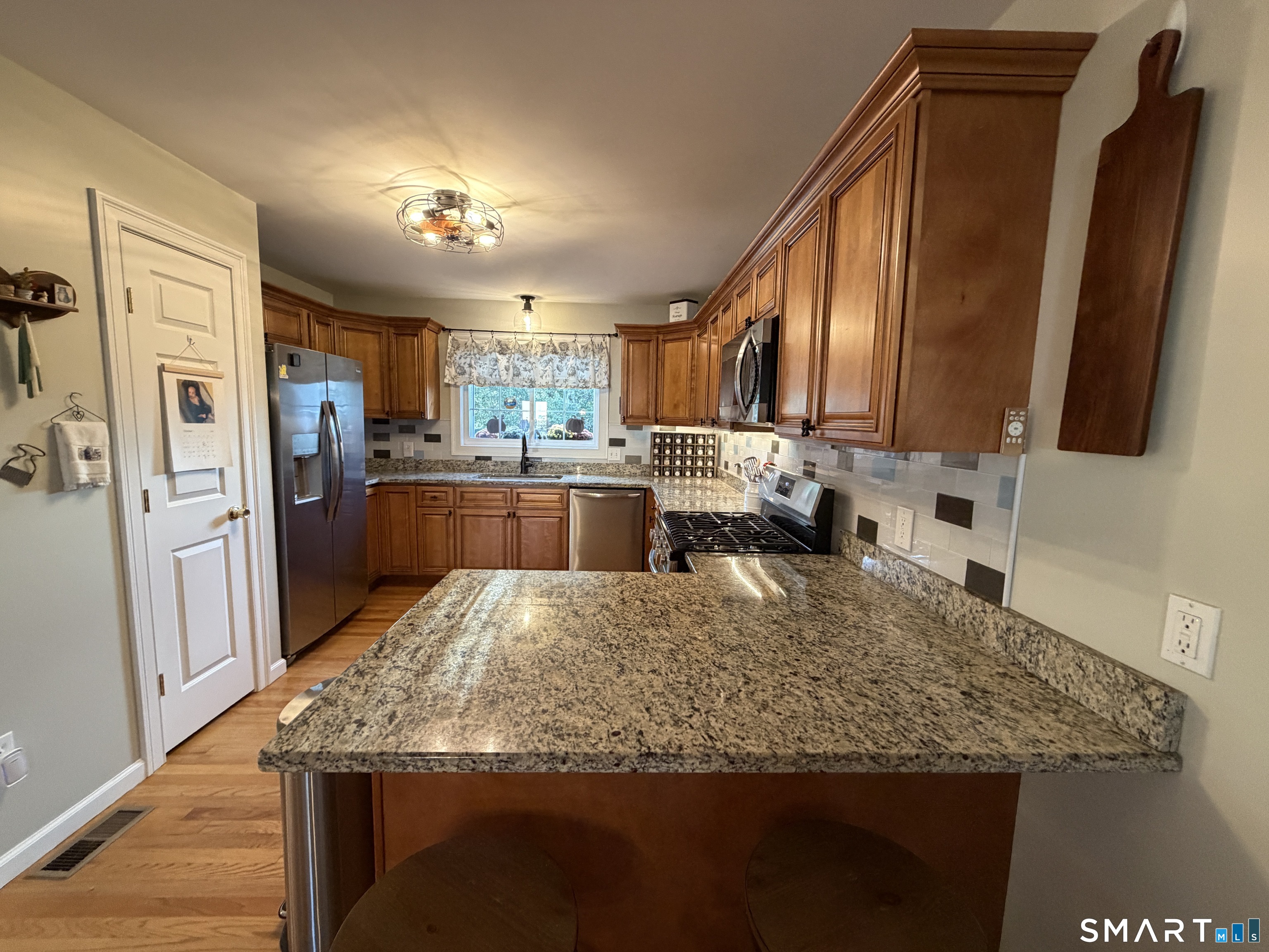 32 Autumn Lane Middletown CT 06457