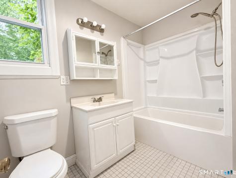 5 Florence Street West Haven CT 06516