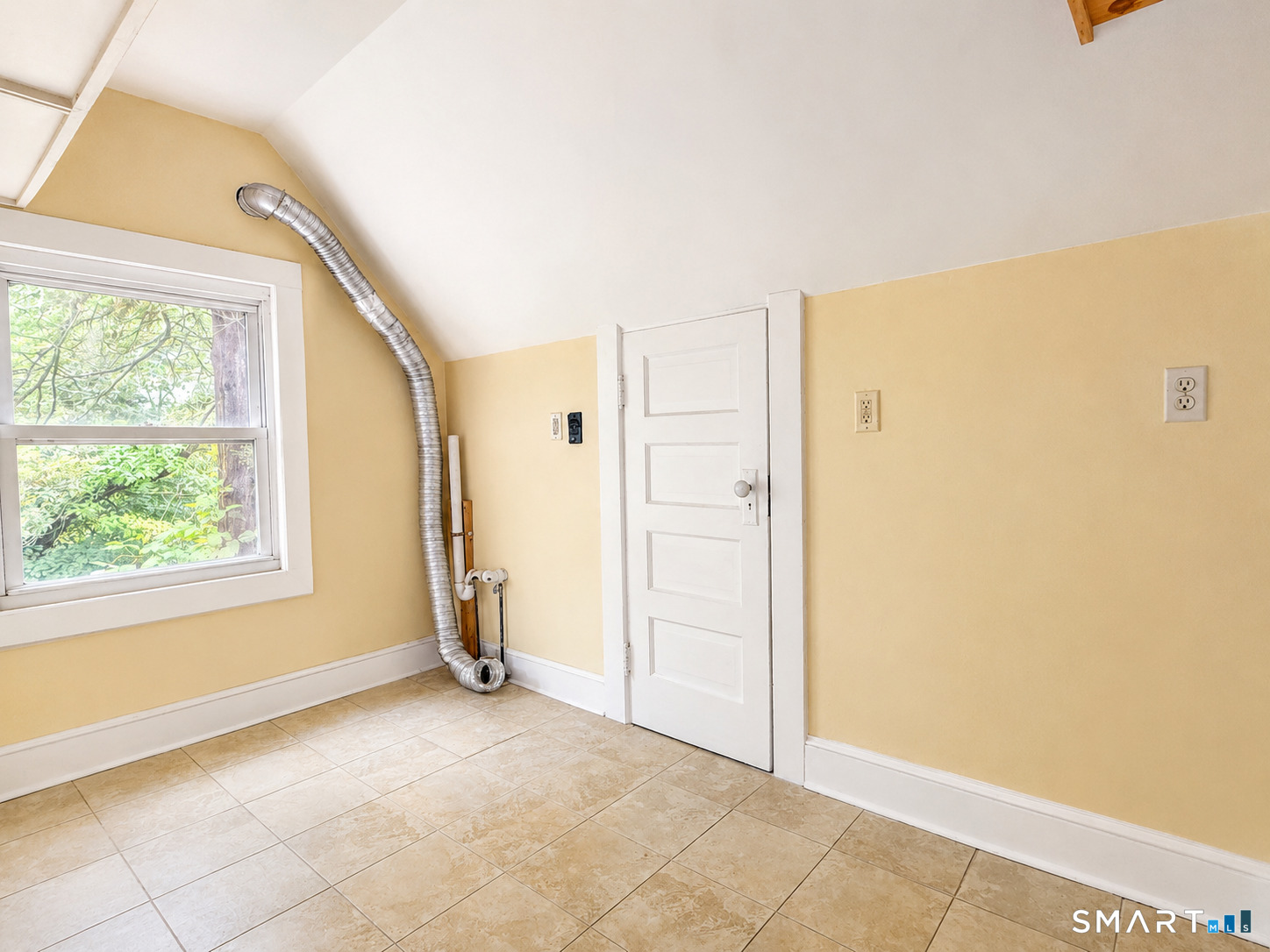 5 Florence Street West Haven CT 06516
