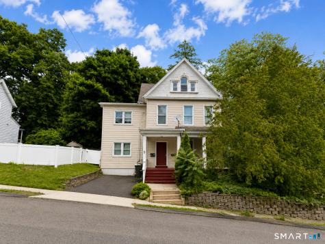 5 Florence Street West Haven CT 06516