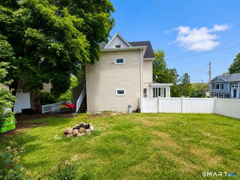 5 Florence Street West Haven CT 06516