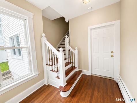 5 Florence Street West Haven CT 06516