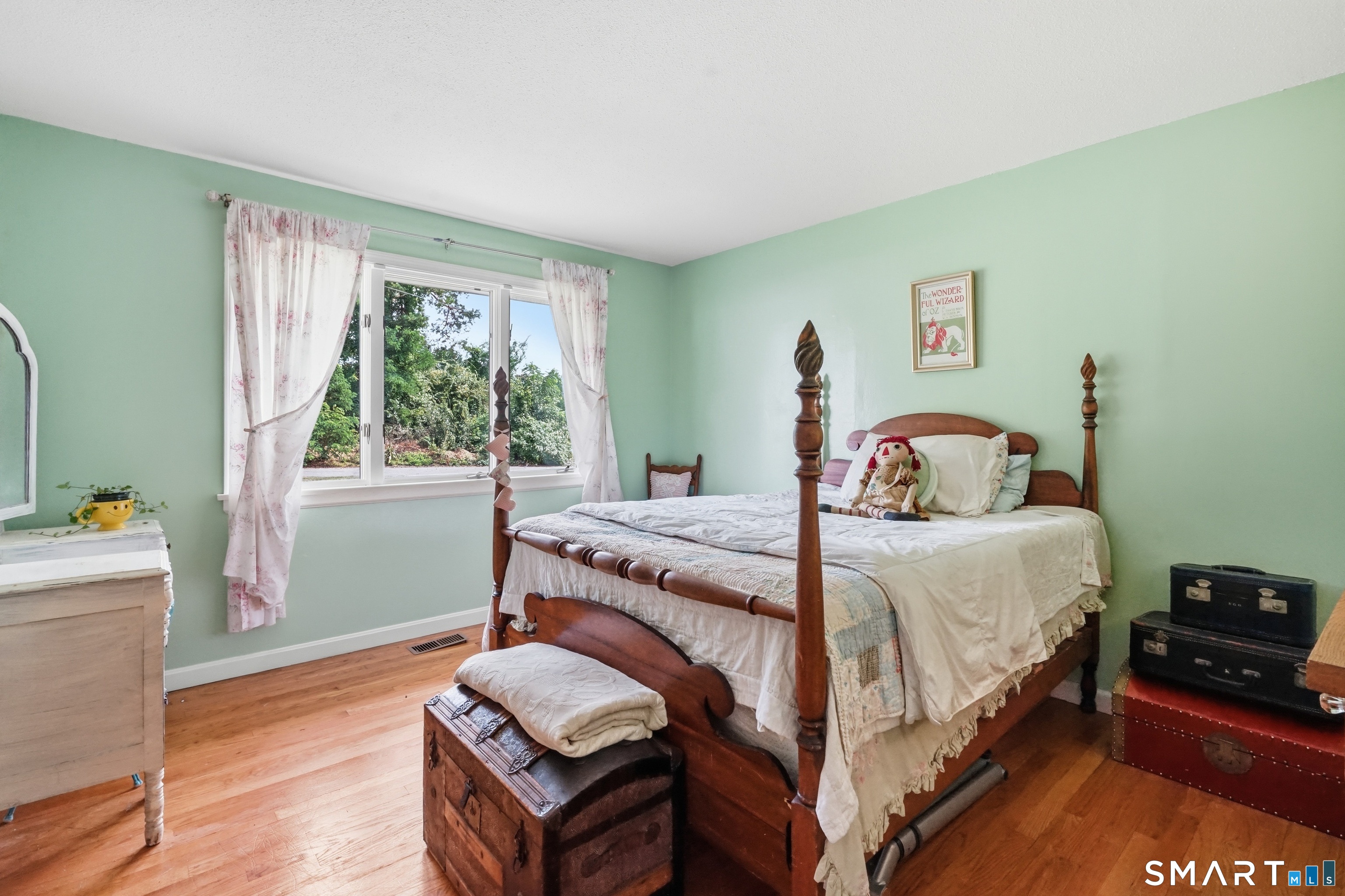 169 Sandtrap Way Chicopee MA 01020