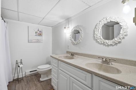 169 Sandtrap Way Chicopee MA 01020